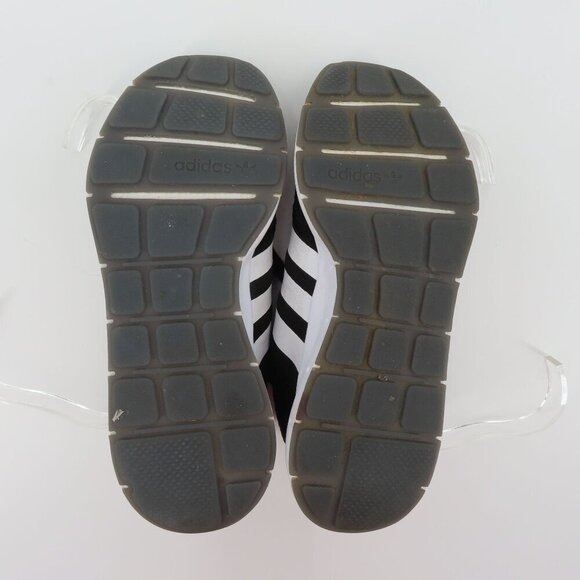 Adidas Women 8.5 Swift Run FY2134 Black White Running Shoes Sneakers Athletic - Picture 15 of 16
